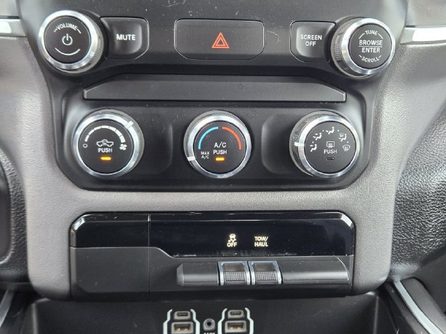 Used 2021 RAM 1500 Big Horn RWD image 18