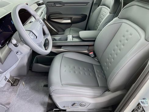 New 2026 Kia EV9 Wind AWD/4WD image 3