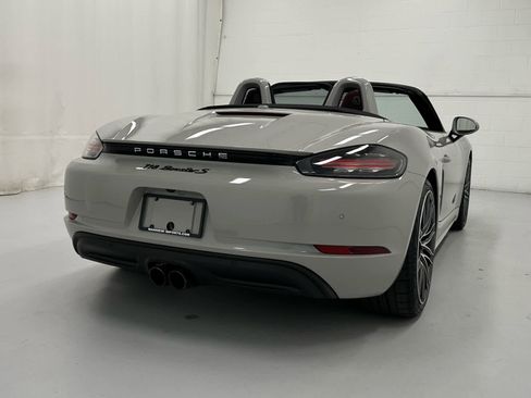 Used 2024 Porsche 718 Boxster S image 6