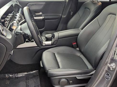 Certified 2022 Mercedes-Benz GLB 250 image 15