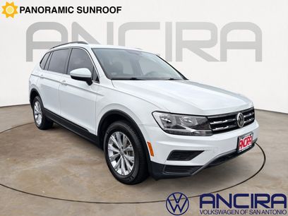 Used 2019 Volkswagen Tiguan SE w/ Panoramic Sunroof Package