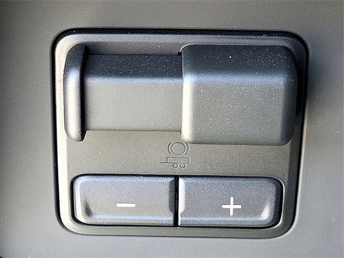 New 2026 Chevrolet Colorado ZR2 w/ ZR2 Bison Edition image 21