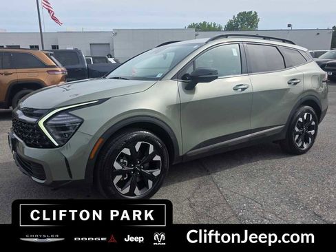 Used 2024 Kia Sportage X-Line AWD/4WD image 1