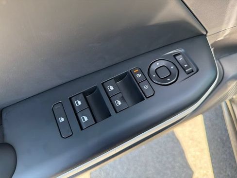 New 2026 Kia K4 GT-Line FWD image 17