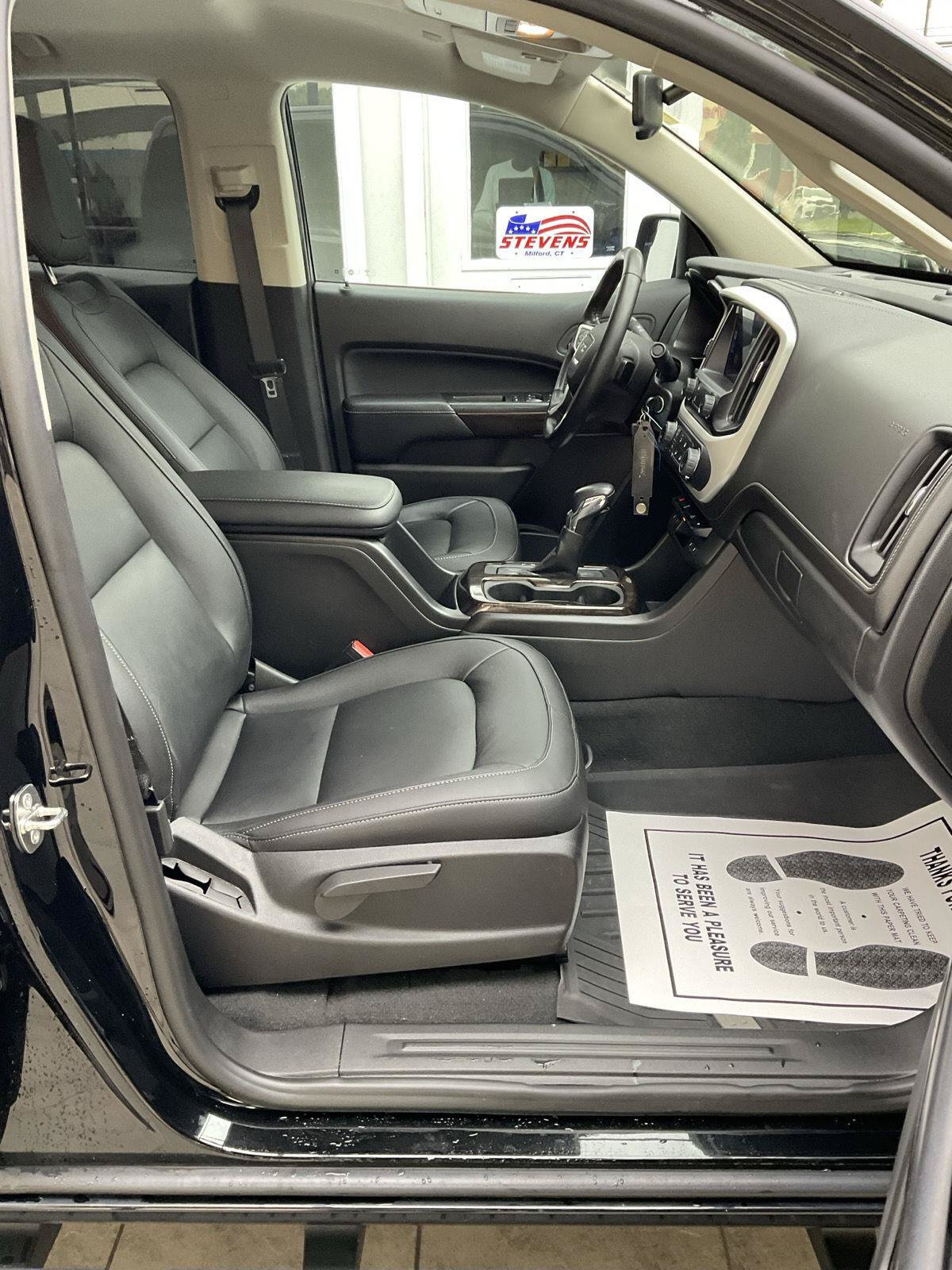 Used 2022 GMC Canyon Elevation w/ Elevation Premium Package AWD/4WD image 9