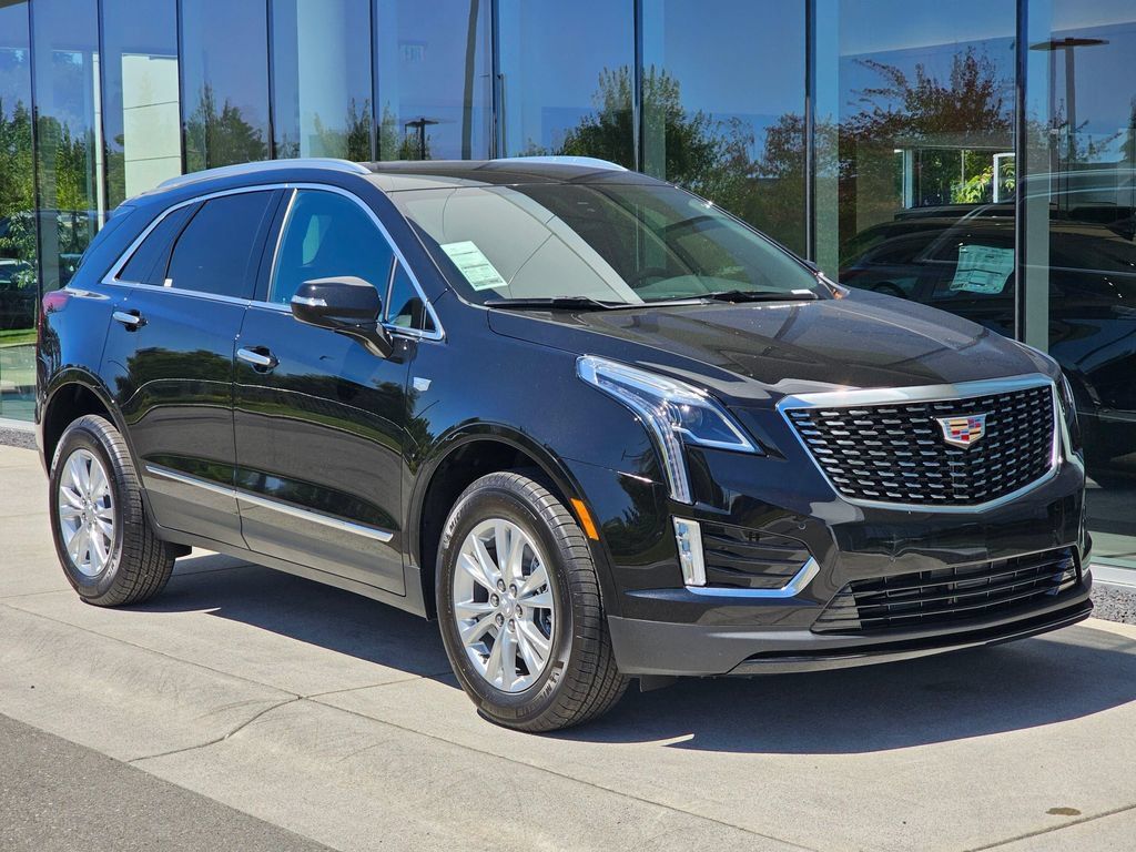 New 2026 Cadillac XT5 Luxury AWD/4WD image 7