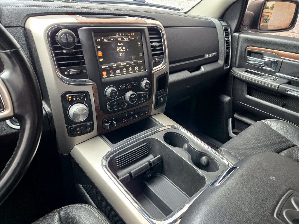 Used 2015 RAM 1500 Laramie w/ Convenience Group AWD/4WD image 23
