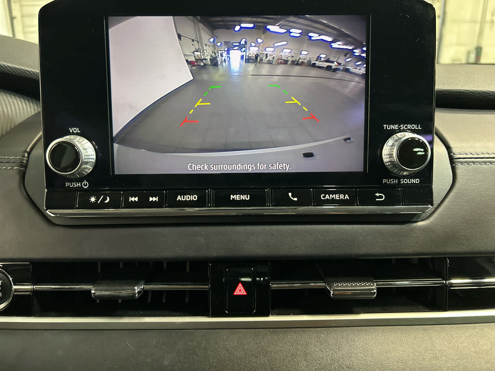 Used 2023 Mitsubishi Outlander ES AWD/4WD image 9