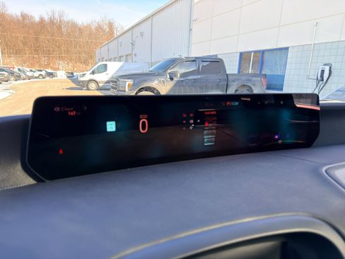 New 2025 Ford Expedition Platinum w/ Platinum Ultimate Package image 21