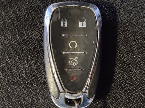 Used 2016 Chevrolet Sonic RS w/ Driver Confidence Package image 32