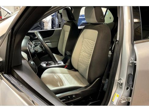 Used 2019 Chevrolet Equinox LT AWD/4WD image 26