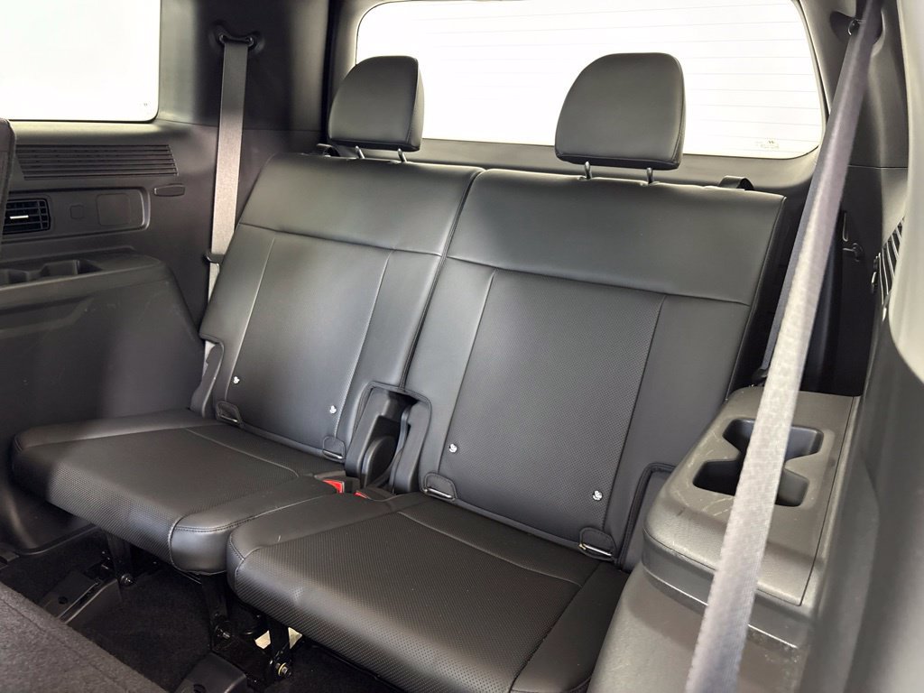 Used 2025 Hyundai Santa Fe SEL FWD image 18