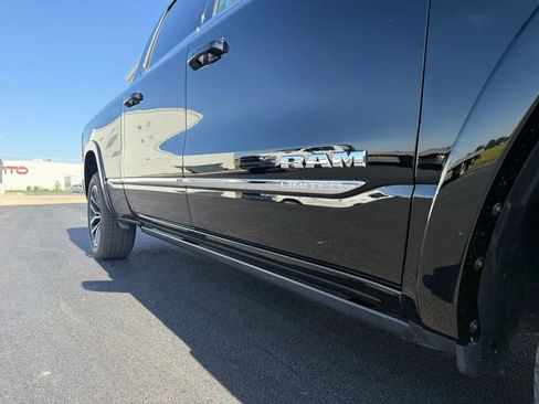 Used 2025 RAM 1500 Limited AWD/4WD image 11