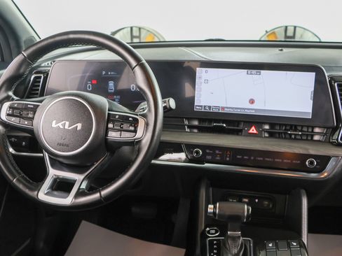 Used 2023 Kia Sportage X-Line AWD/4WD image 17