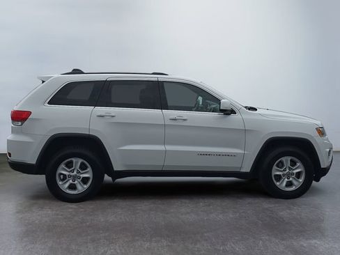 Used 2015 Jeep Grand Cherokee Laredo w/ Quick Order Package 23E AWD/4WD image 6