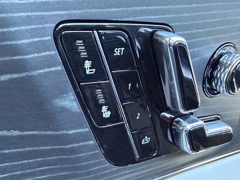 New 2026 Cadillac Lyriq Luxury image 24