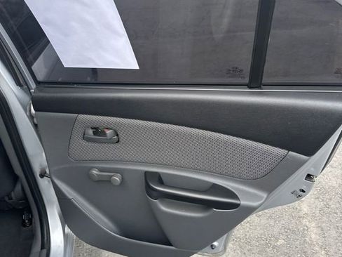 Used 2011 Kia Rio Sedan image 9