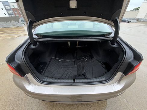 Used 2019 BMW 530i xDrive AWD/4WD image 15