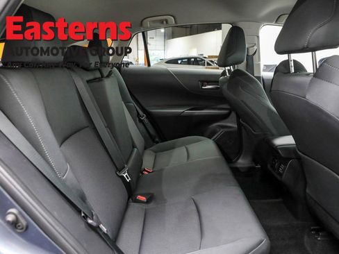 Used 2024 Toyota Venza LE image 21