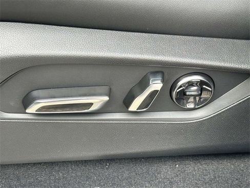 New 2026 Acura MDX w/ Advance Package image 18