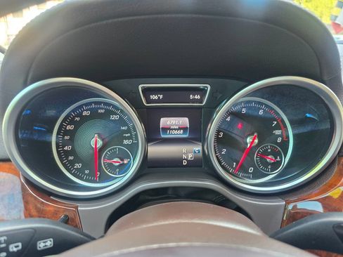 Used 2019 Mercedes-Benz GLS 450 4MATIC image 25