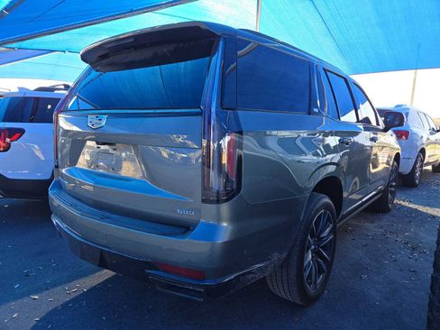 Used 2024 Cadillac Escalade Sport w/ Touring Package image 4