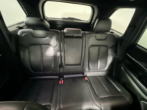 Used 2024 Jeep Grand Cherokee Limited 4xe AWD/4WD image 33