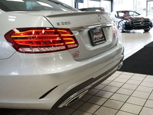 Used 2014 Mercedes-Benz E 350 4MATIC Sedan image 14
