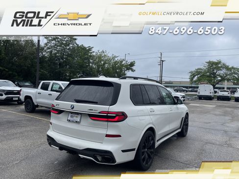 Used 2023 BMW X7 xDrive40i w/ M Sport Package AWD/4WD image 6