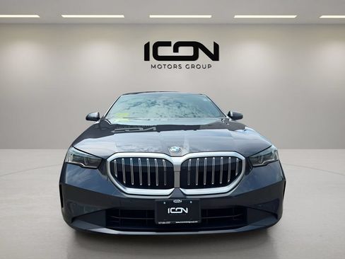 Used 2026 BMW 530i xDrive AWD/4WD image 8