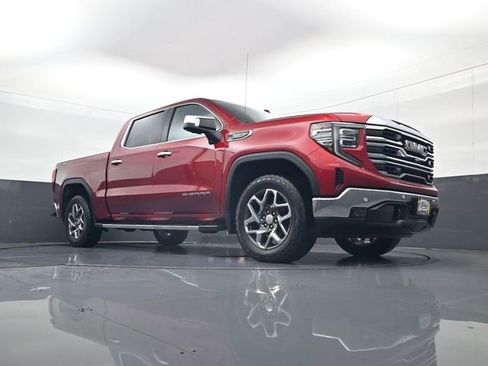 Certified 2023 GMC Sierra 1500 SLT w/ SLT Premium Plus Package AWD/4WD image 23