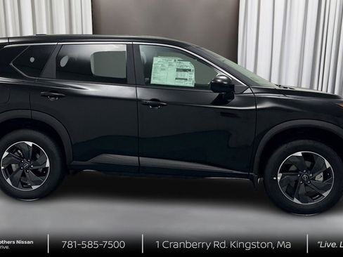 New 2026 Nissan Rogue SV image 4
