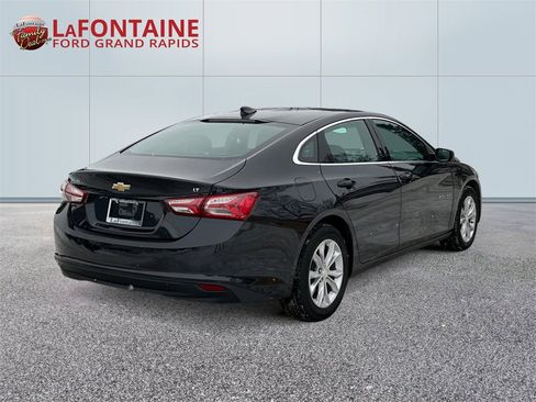 Used 2022 Chevrolet Malibu LT image 7