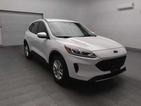 Used 2020 Ford Escape SE FWD image 13