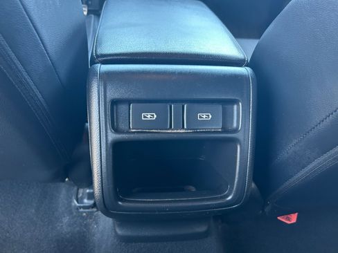Used 2022 Honda Accord Sport image 29