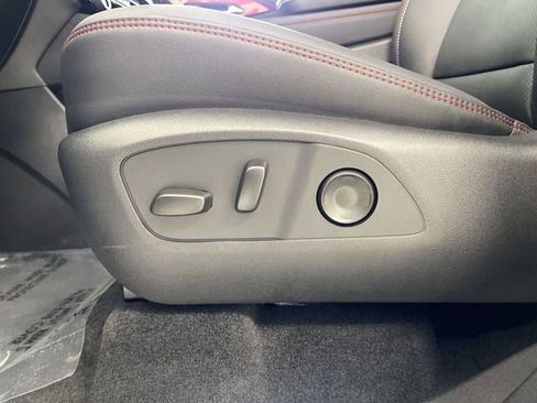 New 2026 Chevrolet Traverse RS image 29