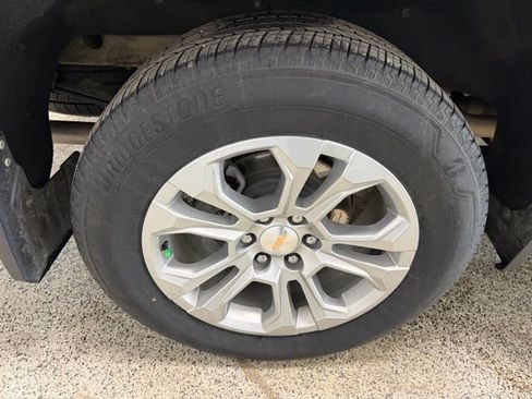 Used 2024 Chevrolet Silverado 1500 LTZ w/ LTZ Premium Package image 12