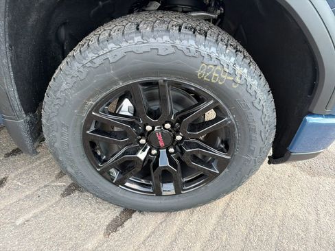 New 2026 GMC Sierra 1500 Elevation w/ Preferred Package image 11