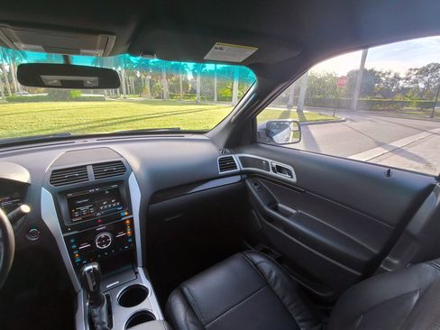 Used 2014 Ford Explorer Limited w/ Equipment Group 301A image 14