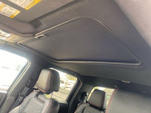 Used 2025 Nissan Frontier PRO-4X w/ Pro Premium Package image 13