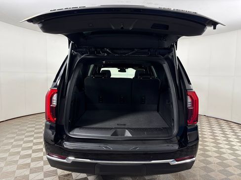 Used 2026 GMC Yukon XL Elevation AWD/4WD image 23