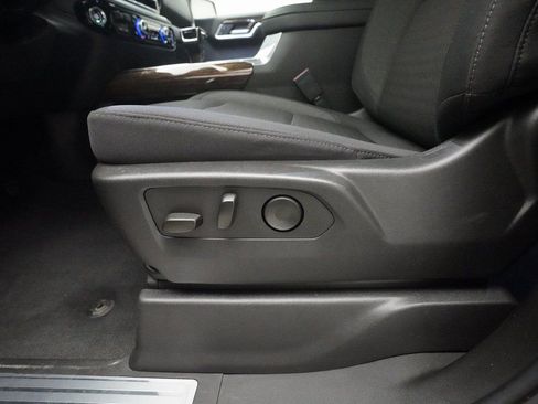 Used 2025 GMC Sierra 1500 Elevation image 28