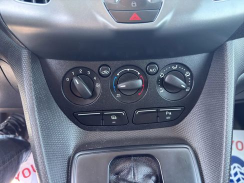 Used 2018 Ford Transit Connect XL FWD image 19