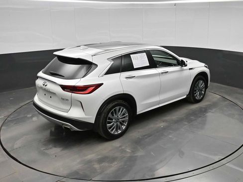 Used 2023 INFINITI QX50 Luxe AWD/4WD image 26