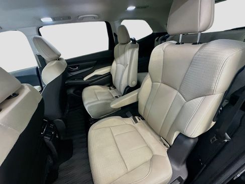 Used 2025 Subaru Ascent Premium AWD/4WD image 28