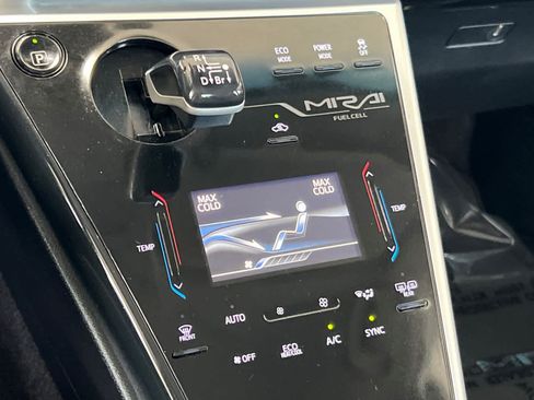 Used 2020 Toyota Mirai FWD image 22