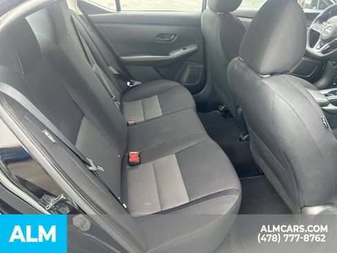 Used 2024 Nissan Sentra SV FWD image 18