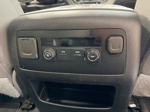 Used 2020 Chevrolet Tahoe LT RWD image 27