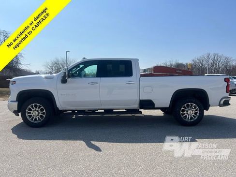Used 2025 Chevrolet Silverado 2500 LTZ w/ LTZ Plus Package image 3