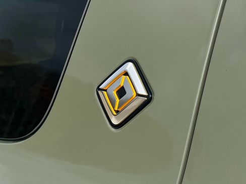 Used 2024 Rivian R1S Launch Edition image 80